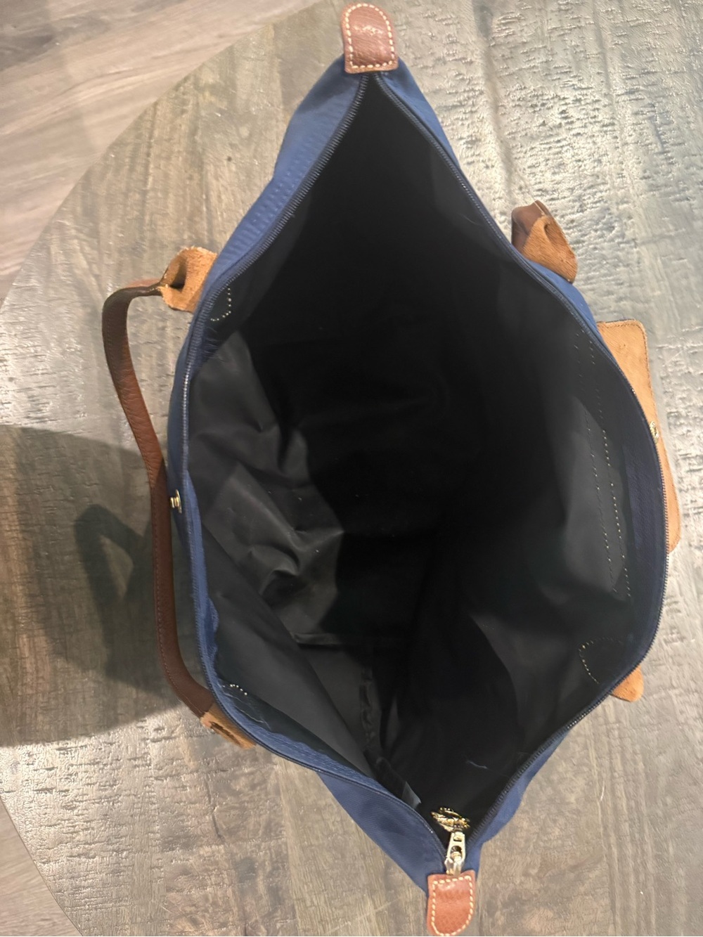 Longchamp Navy Nylon Large Le Pliage Tote with Brown Leather Trim - Picture 9 of 9